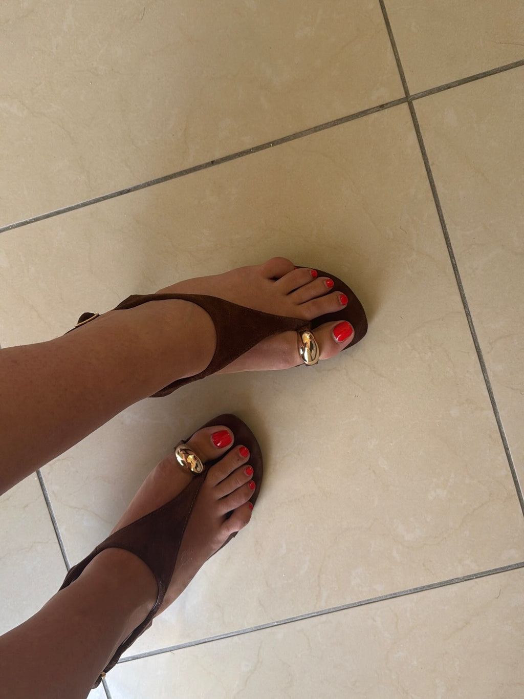 44. SANDALO COLOR FANGO GIOIELLO 25.00€