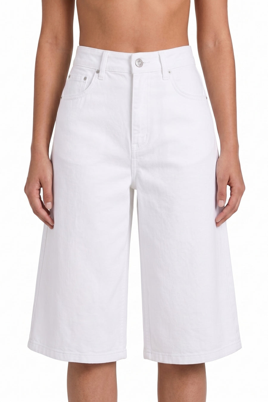 Bermuda Baggy White — packshot e-commerce Angel's Club Roma