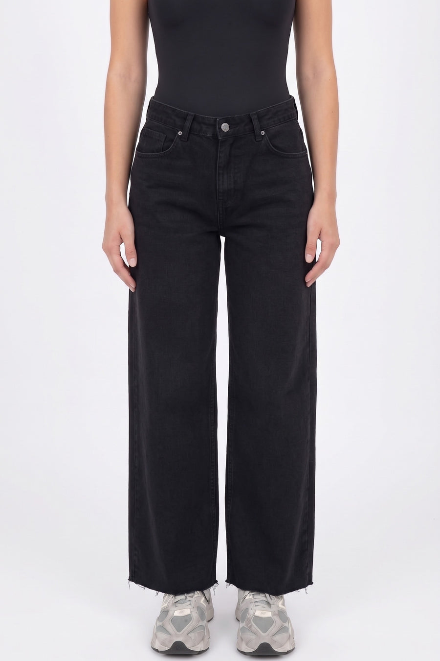 Jeans Palazzo Black — packshot e-commerce Angel's Club Roma